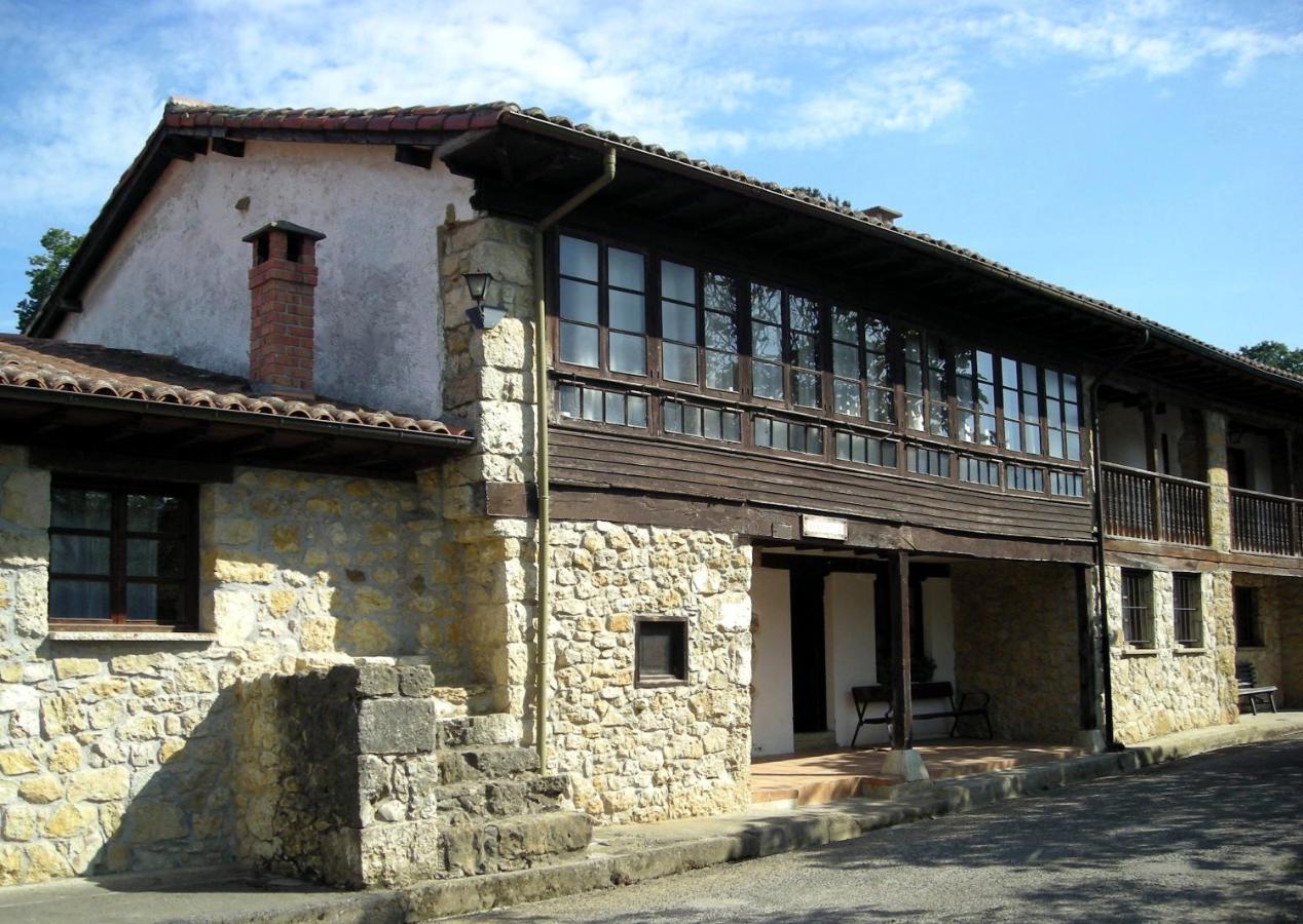 Piloña Turismo Rural El Sidron旅馆 外观 照片