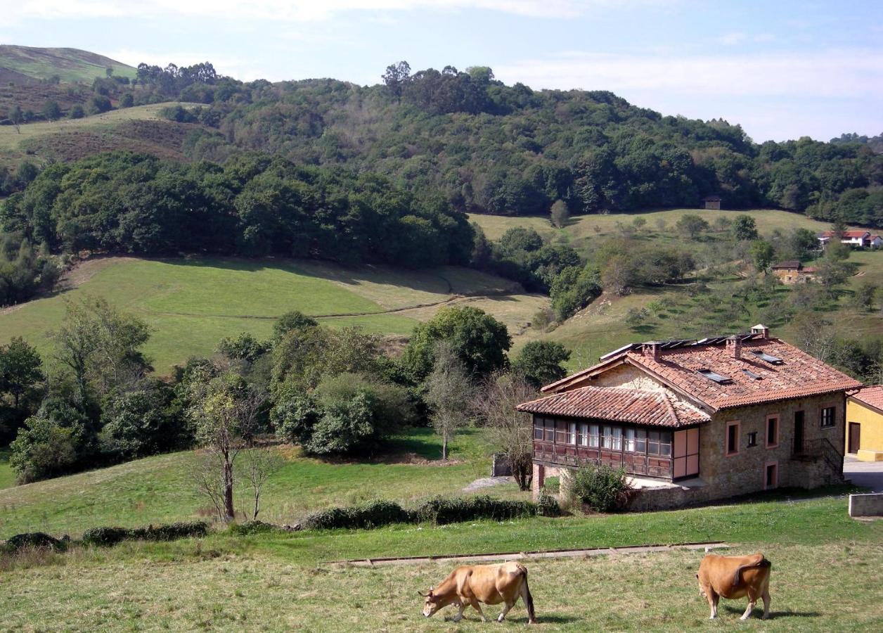 Piloña Turismo Rural El Sidron旅馆 外观 照片